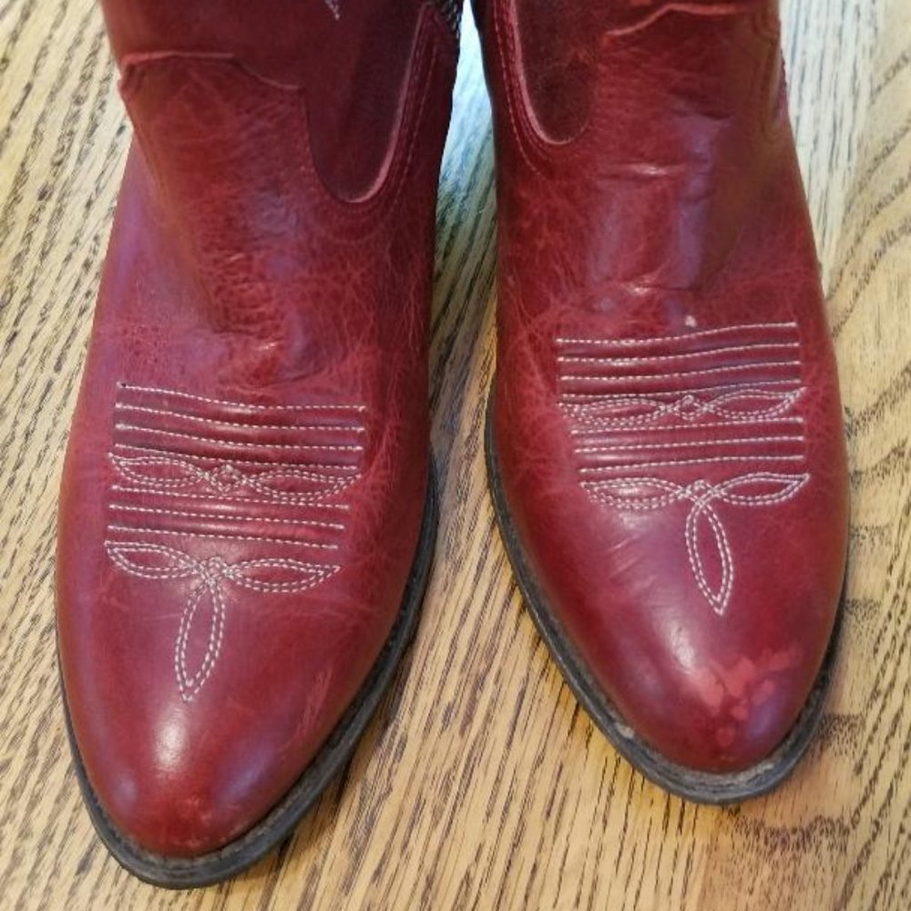 Ariat Cowgirl Western Booties Women's Darlin 10017324 Red Leather Size 6.5 B